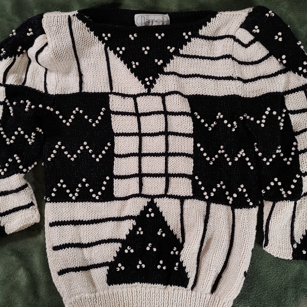 Nannell sweater